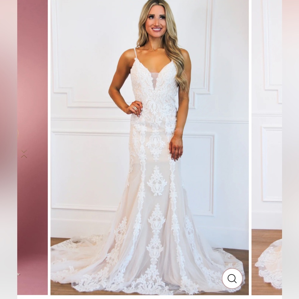 Bella & Bloom Boutique Wedding Dress Brand New